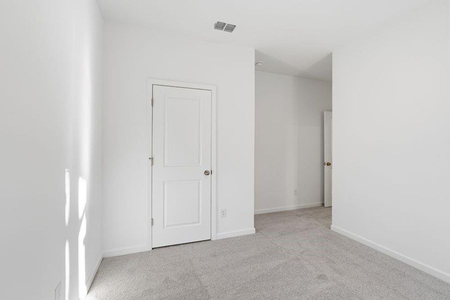 Spacious, unfurnished interior of a new home in Somerset at Veterans Memorial, Mableton (Image 31).
