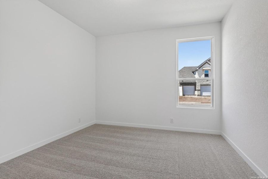 Spacious, unfurnished interior of a new home in Saddlebrook Ranch, Schertz (Image 25).
