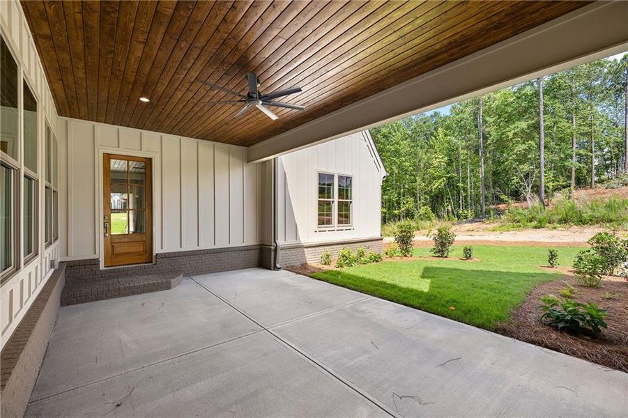 Exterior details and patio area of a home in , Newnan (Image 28).