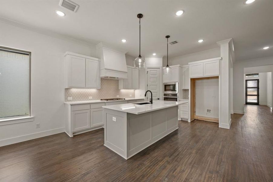 Furnished interior view inside a new home in Parks of Aledo, Aledo (Image 3).