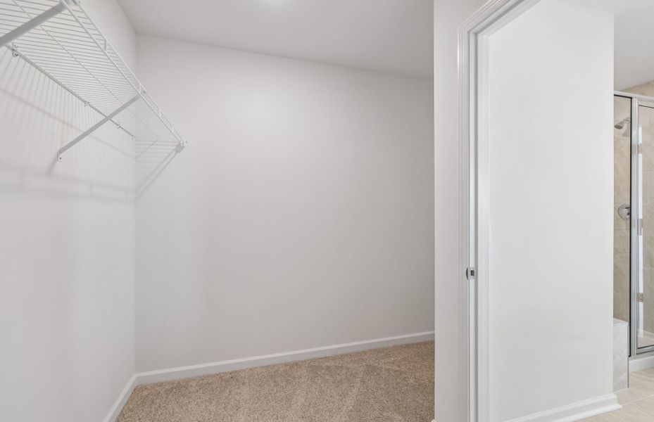 Spacious, unfurnished interior of a new home in Highlands of Carter's Station, Columbia (Image 42).