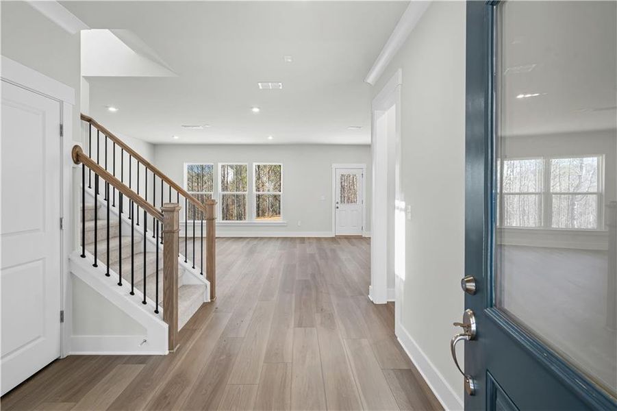 Spacious, unfurnished interior of a new home in Hunters Creek, Flowery Branch (Image 19). Spacious, unfurnished interior of a new home in Hunters Creek, Flowery Branch (Image 19).