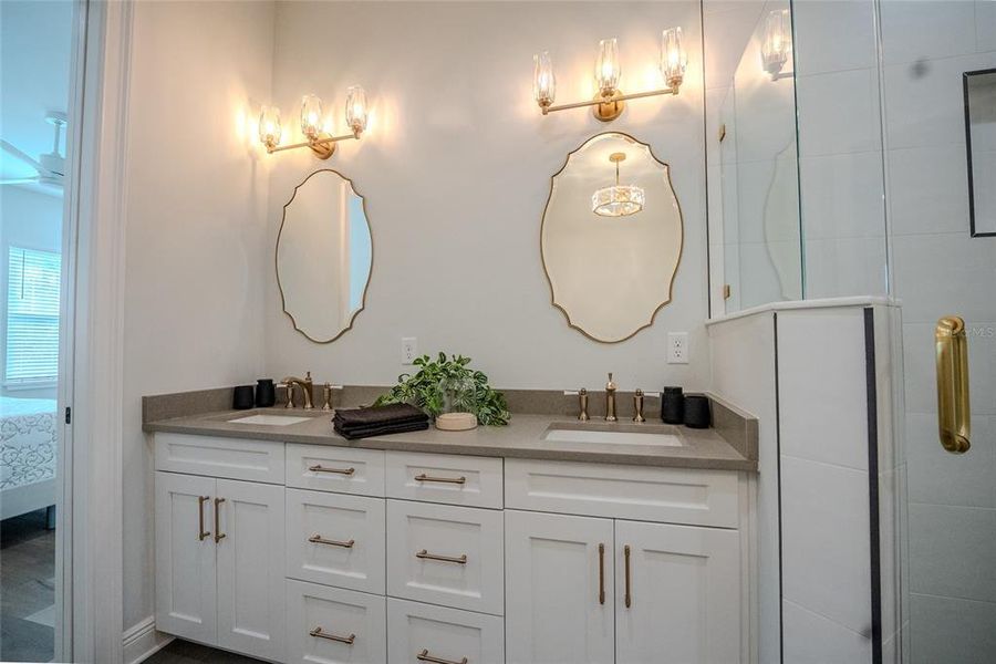Furnished interior view inside a new home in , Ocala (Image 16).