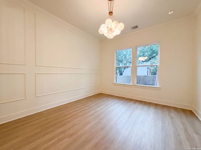 Spacious, unfurnished interior of a new home in , San Antonio (Image 18).