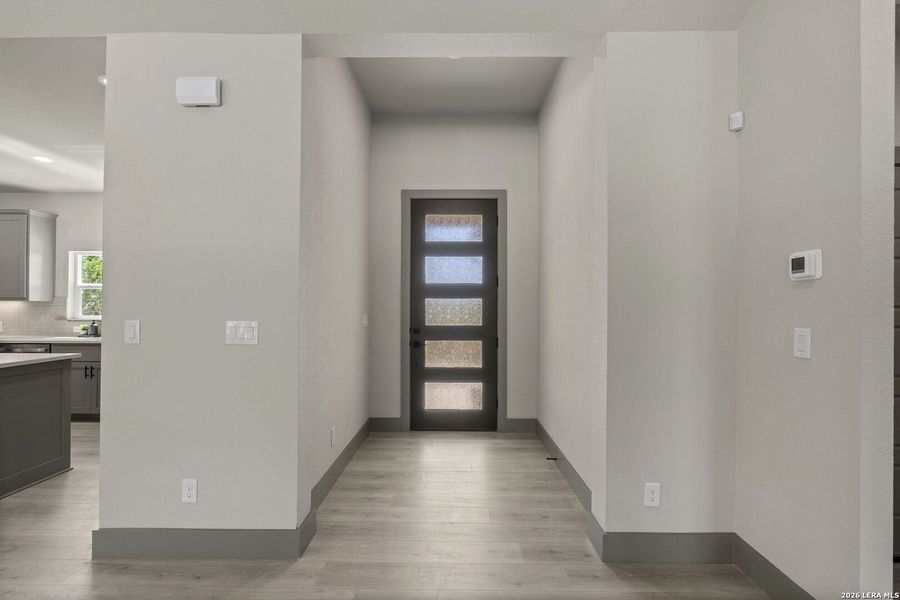 Spacious, unfurnished interior of a new home in , Canyon Lake (Image 19). Spacious, unfurnished interior of a new home in , Canyon Lake (Image 19).