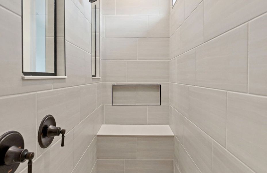 Close-up of interior finishes inside a home in Del Webb River Reserve, Spring Hill (Image 10).