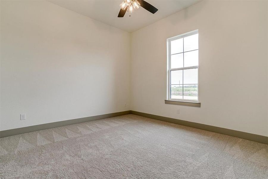 Spacious, unfurnished interior of a new home in , Waxahachie (Image 22).
