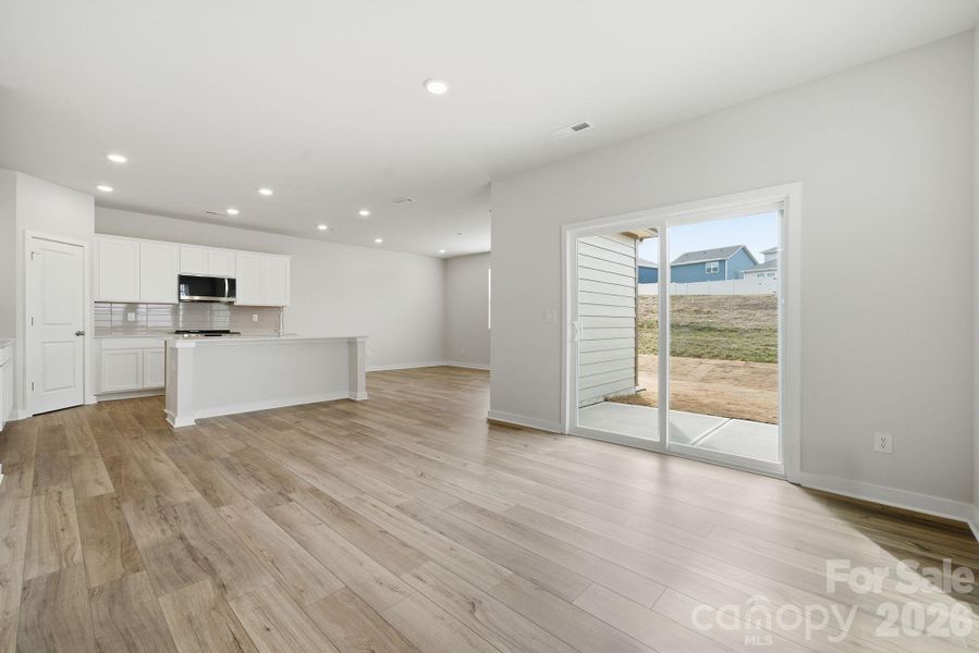 Spacious, unfurnished interior of a new home in The Meadows at Asbury Ridge, York (Image 9). Spacious, unfurnished interior of a new home in The Meadows at Asbury Ridge, York (Image 9).