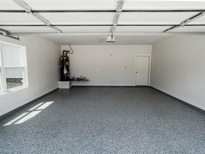 Spacious, unfurnished interior of a new home in , Granbury (Image 11). Spacious, unfurnished interior of a new home in , Granbury (Image 11).