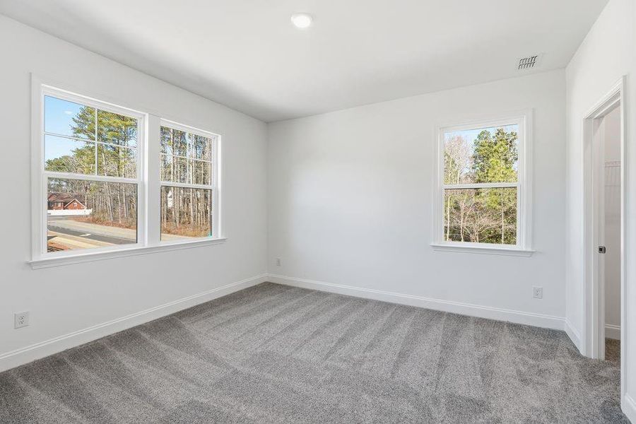 Spacious, unfurnished interior of a new home in Reserve at Hickory Walk, Kennesaw (Image 27).