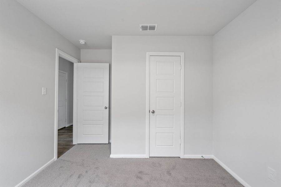 Representative unfurnished interior of a home built from the TAYLOR by D.R. Horton in Faculty Row, Abilene (Image 54).