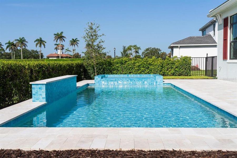 Exterior details and patio area of a home in Tesoro Club, Port St. Lucie (Image 26).