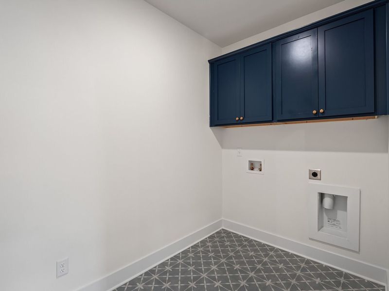 Spacious, unfurnished interior of a new home in Woods Crossing, Gallatin (Image 64).