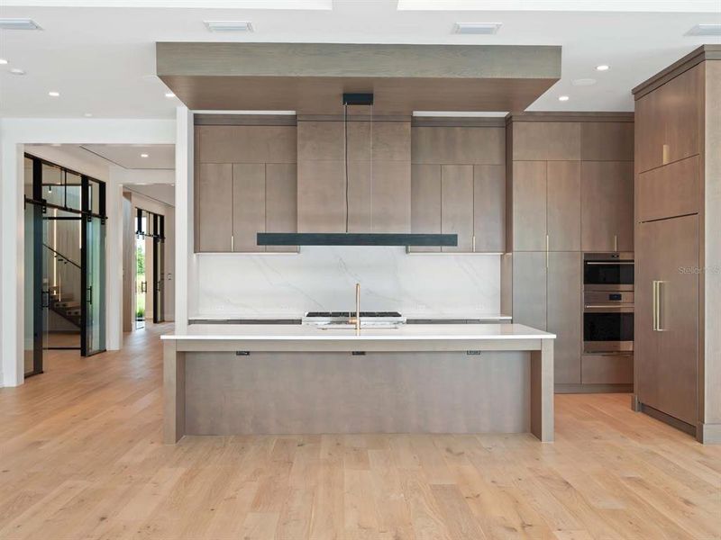 Furnished interior view inside a new home in , Orlando (Image 14).