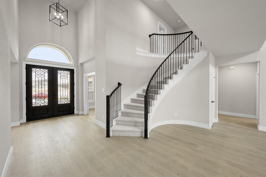 1822 Whisperwood- Entry-1 1822 Whisperwood- Entry-1