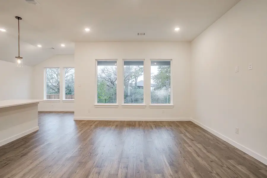 Representative unfurnished interior of a home built from the Edgewood by Graham Hart Home Builder in Bear Ridge, Burleson (Image 23). Representative unfurnished interior of a home built from the Edgewood by Graham Hart Home Builder in Bear Ridge, Burleson (Image 23).