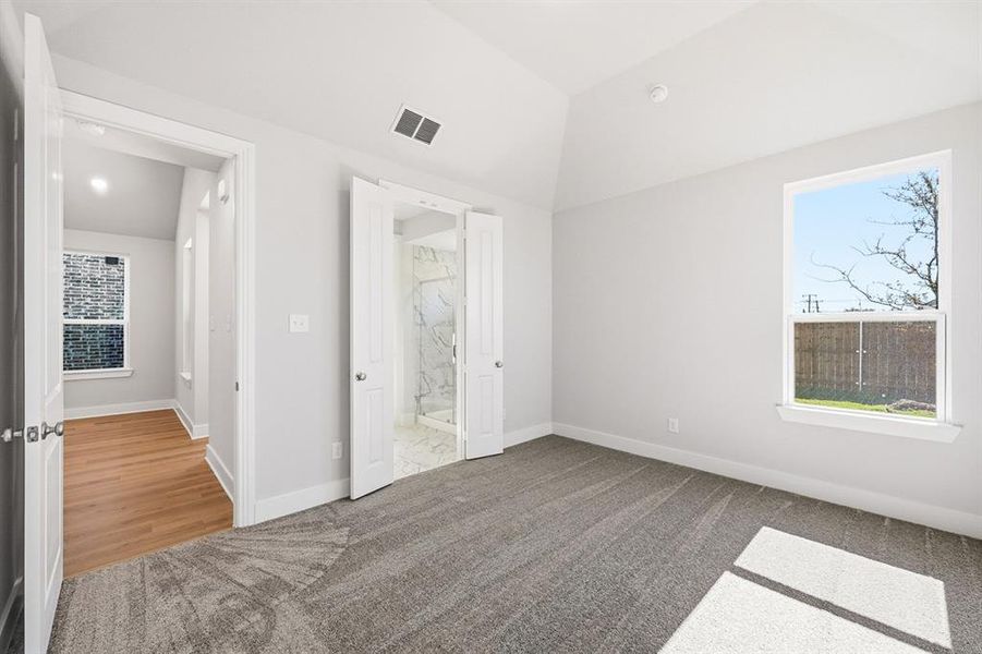 Spacious, unfurnished interior of a new home in Heritage Ranch: 40ft. lots, Sherman (Image 15). Spacious, unfurnished interior of a new home in Heritage Ranch: 40ft. lots, Sherman (Image 15).