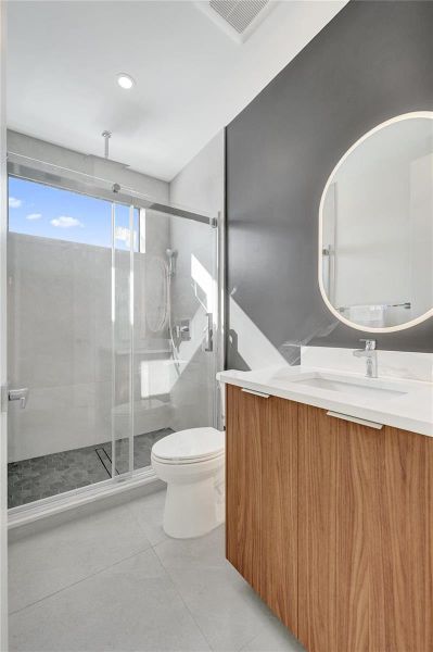 Ensuite Bathroom 2 Ensuite Bathroom 2