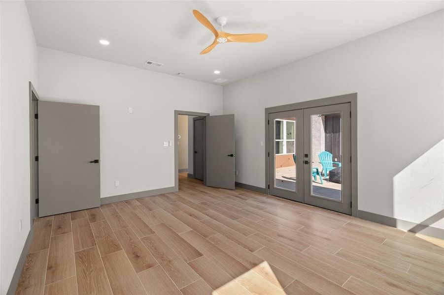 Spacious, unfurnished interior of a new home in , Joshua (Image 27). Spacious, unfurnished interior of a new home in , Joshua (Image 27).