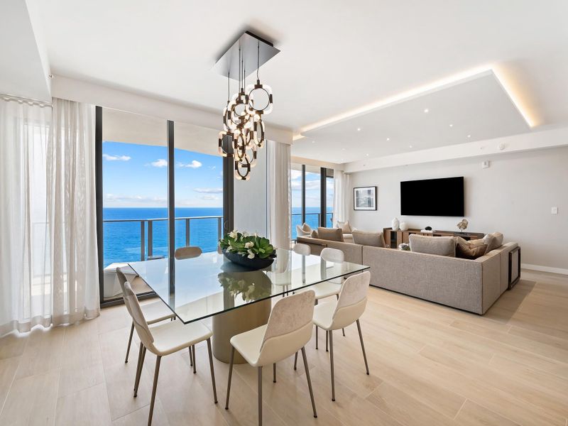 Furnished interior view inside a new home in , Pompano Beach (Image 13).