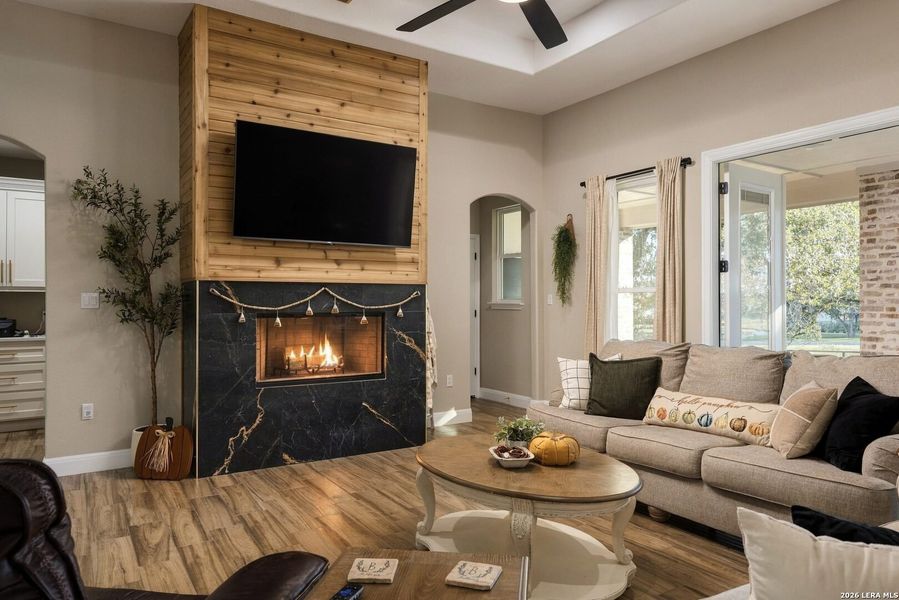 Furnished interior view inside a new home in , La Vernia (Image 30).