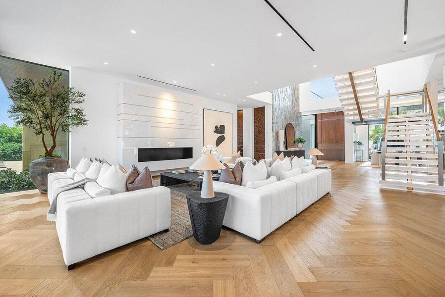 052-126SpinnakerLane-Jupiter-FL-33477-SM