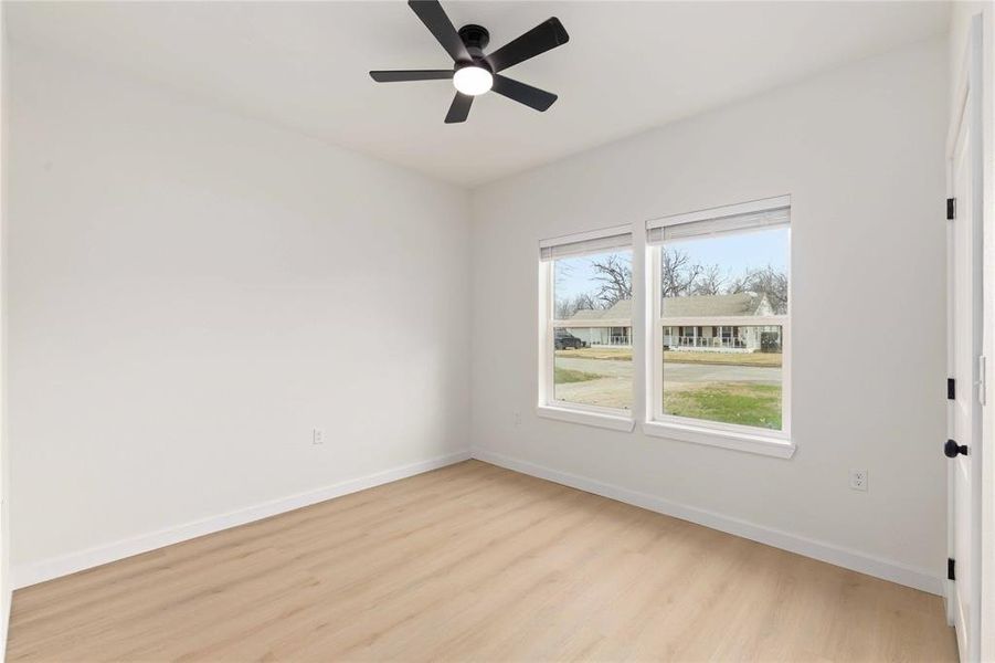 Spacious, unfurnished interior of a new home in , Brownwood (Image 25).