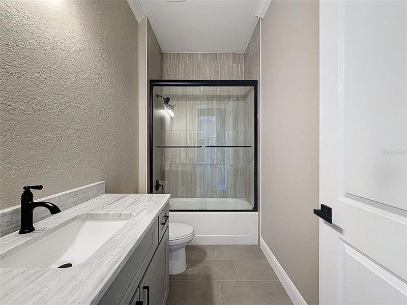 Furnished interior view inside a new home in , Lakeland (Image 48).