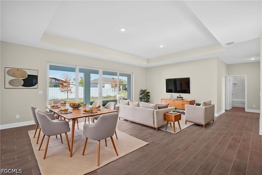 Furnished interior view inside a new home in Cape Coral, Cape Coral (Image 5).