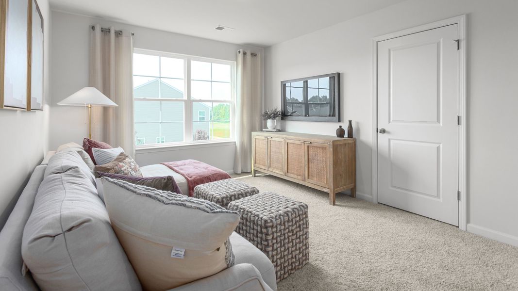 Representative furnished interior of a home built from the Hayden by D.R. Horton in Middleton, Greensboro (Image 13).
