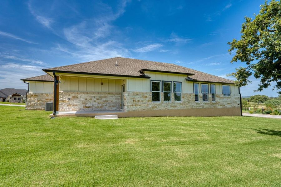 Exterior details and patio area of a home in , Kingsland (Image 17).