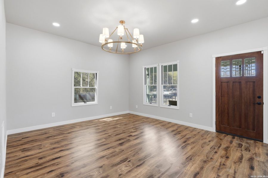 Spacious, unfurnished interior of a new home in , San Antonio (Image 33).