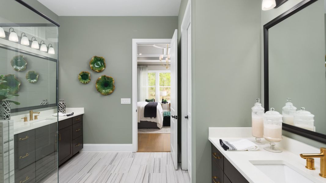 Owner’s Bath Owner’s Bath