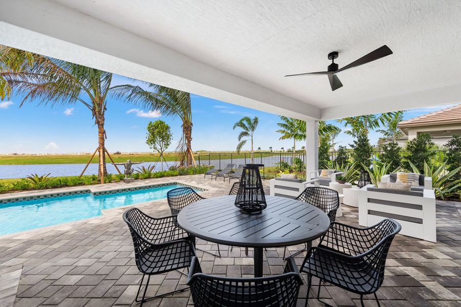 Representative exterior details of a home built from the Palazzo by GL Homes in Valencia Parc at Riverland, Port St. Lucie (Image 3).