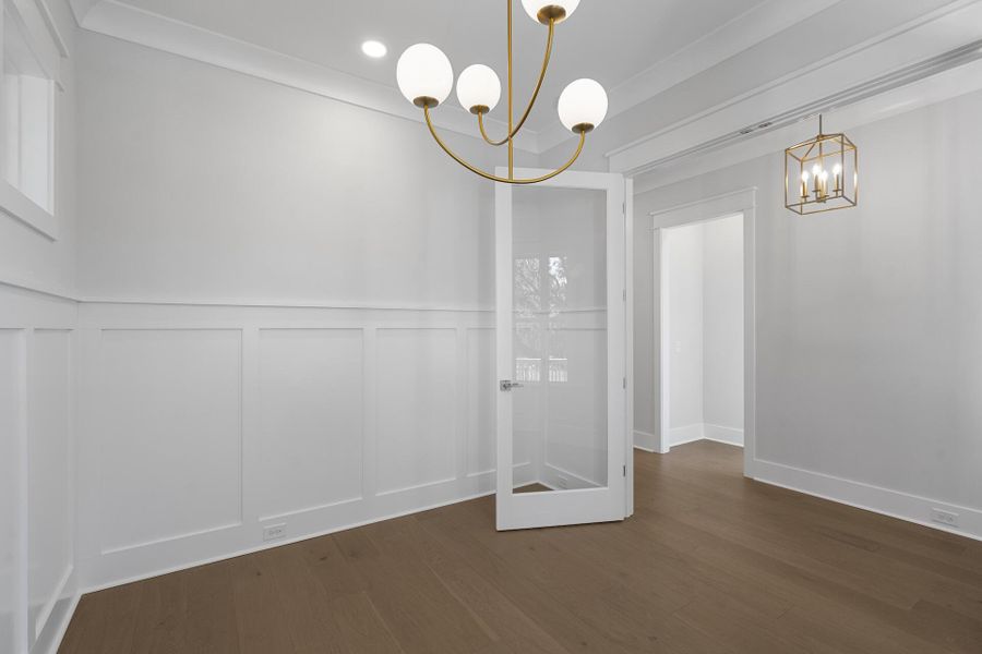 Spacious, unfurnished interior of a new home in , Mount Pleasant (Image 15).