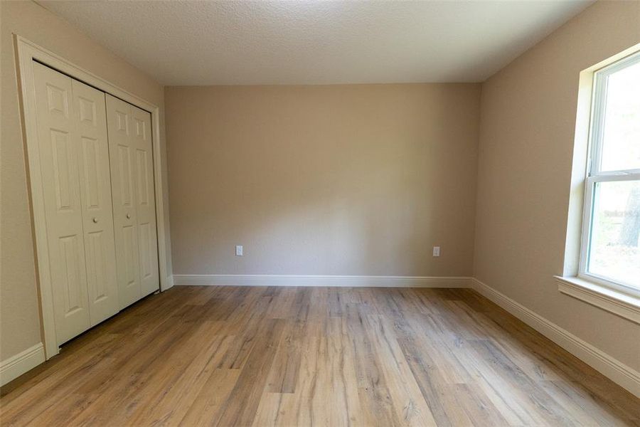 Spacious, unfurnished interior of a new home in , Ocala (Image 56).