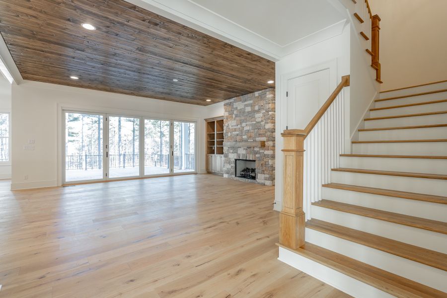Spacious, unfurnished interior of a new home in River Gorge Ranch, Guild (Image 84).