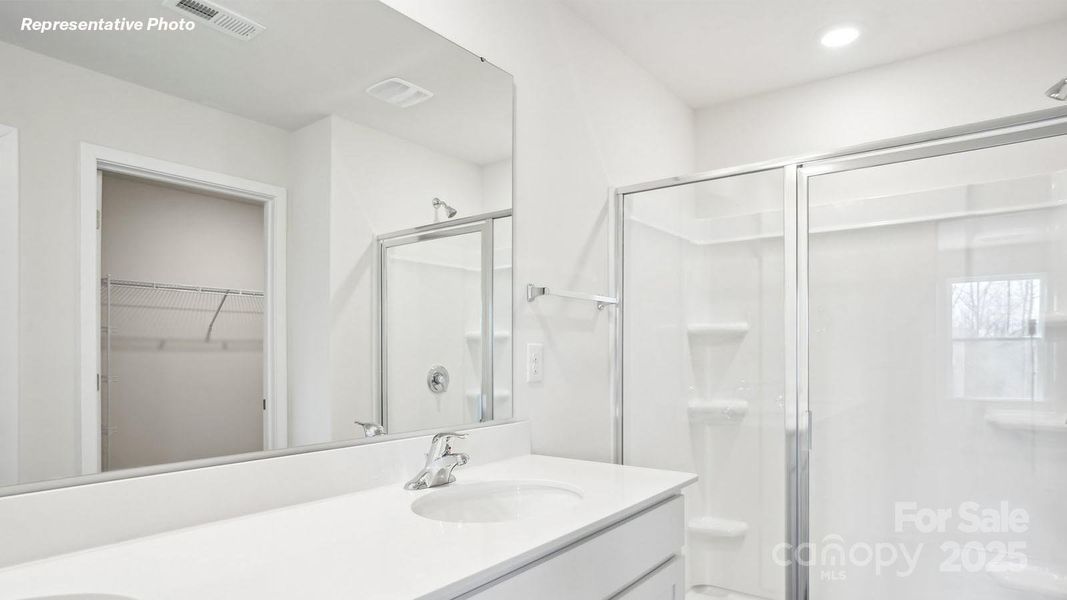 Image 30 of a home in Reedy Creek Preserve.