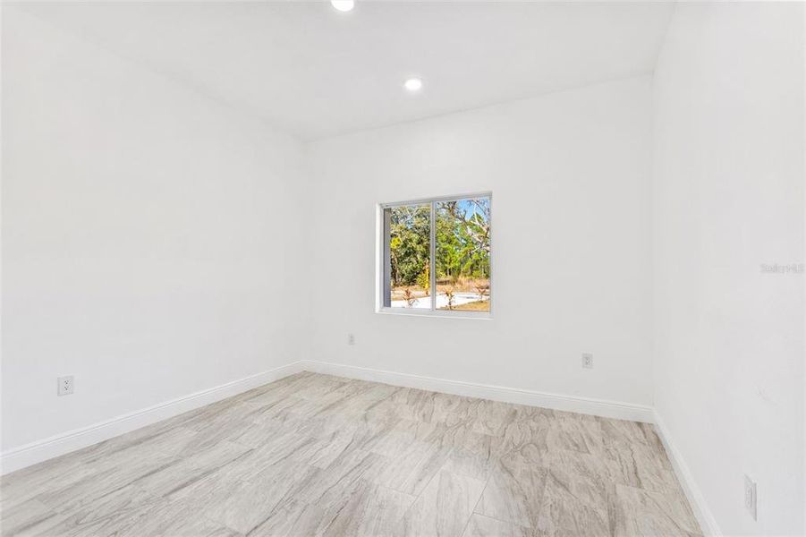 Spacious, unfurnished interior of a new home in , Indian Lake Estates (Image 27).