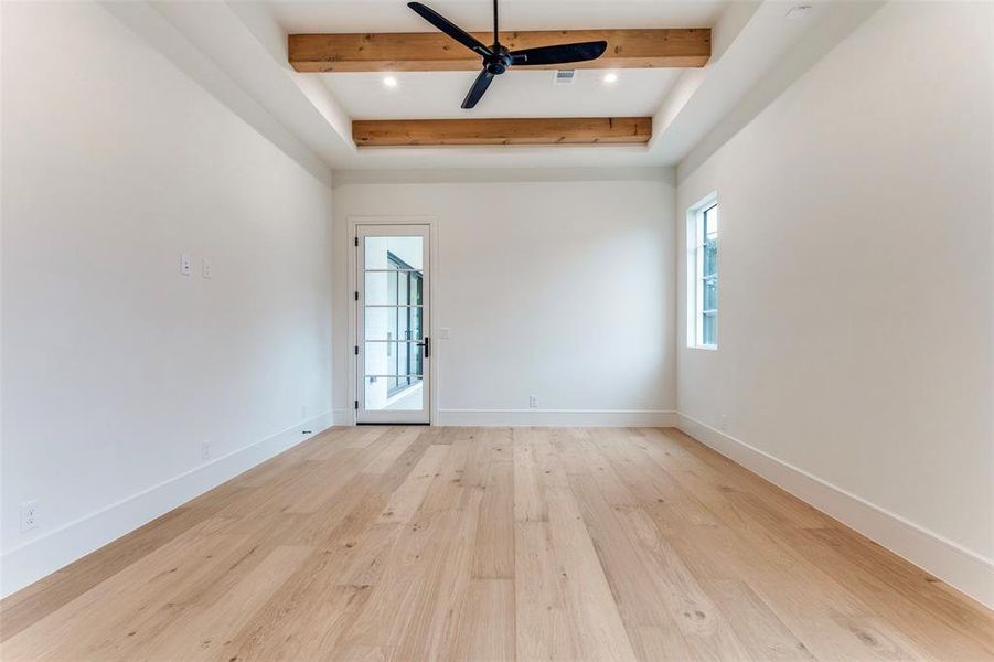 Spacious, unfurnished interior of a new home in , Fort Worth (Image 31).