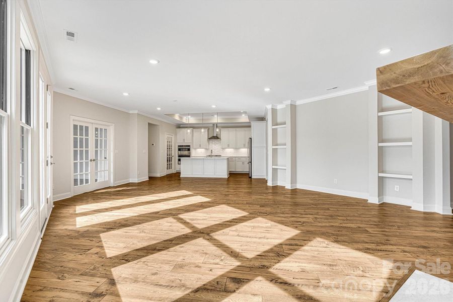 Spacious, unfurnished interior of a new home in The Courtyards at Lake Davidson, Mooresville (Image 31).