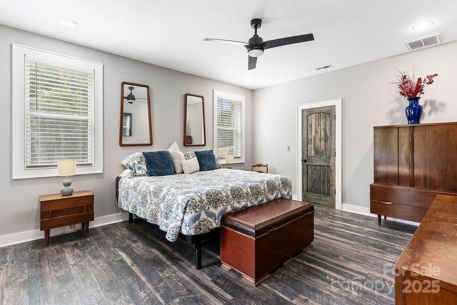 Furnished interior view inside a new home in , Hendersonville (Image 9).