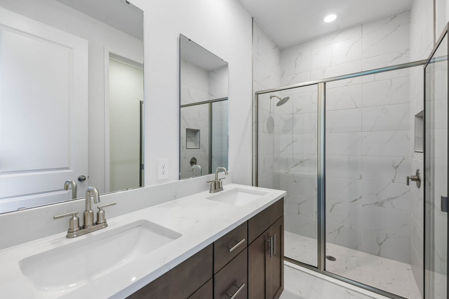 Primary Bedroom Ensuite Bathroom