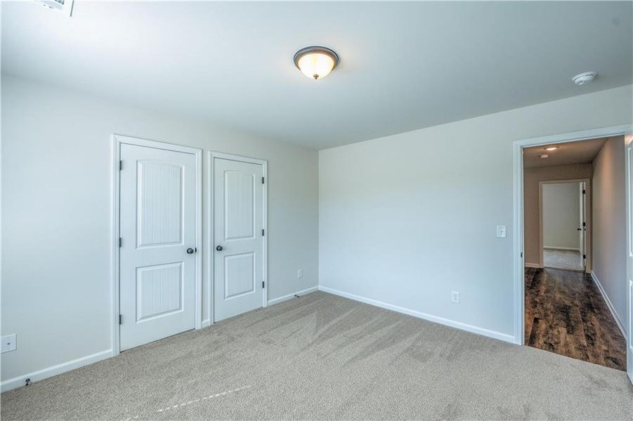 Spacious, unfurnished interior of a new home in , Lula (Image 43).