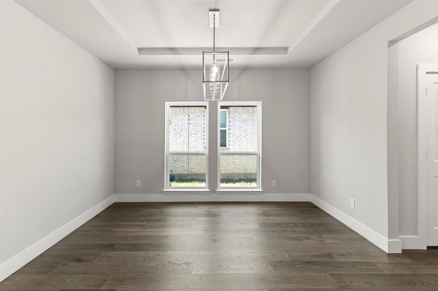 07. 6237 Shasta - Dining 07. 6237 Shasta - Dining