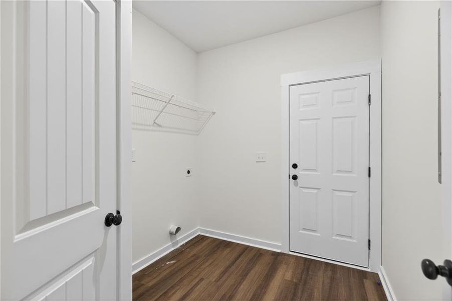 Spacious, unfurnished interior of a new home in , Cedartown (Image 21).