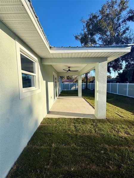 Exterior details and patio area of a home in , Bunnell (Image 19).