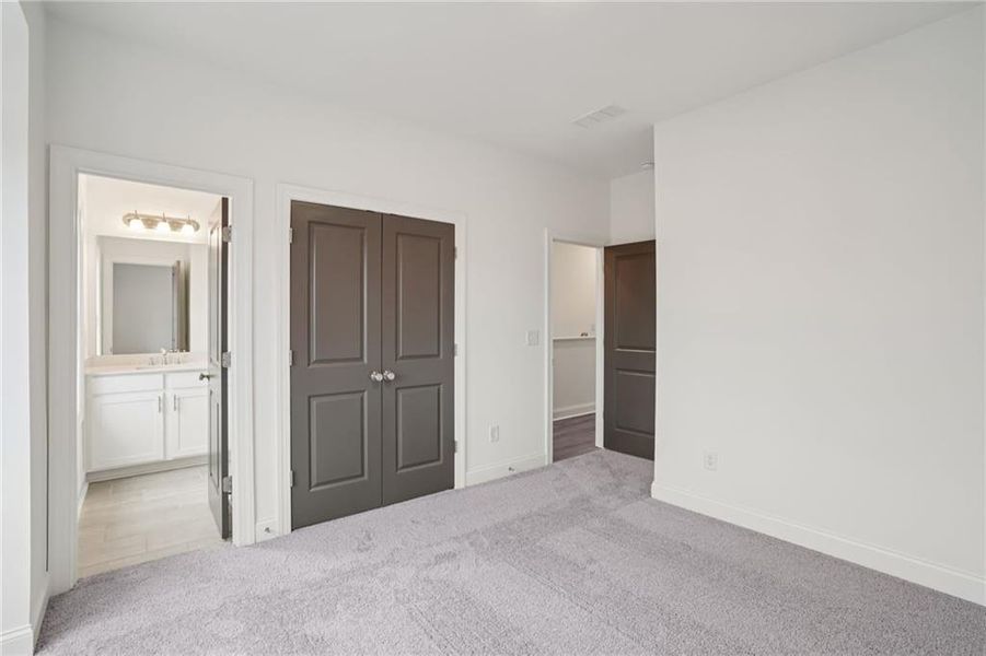 Spacious, unfurnished interior of a new home in Palisades Townhomes, Cumming (Image 16).