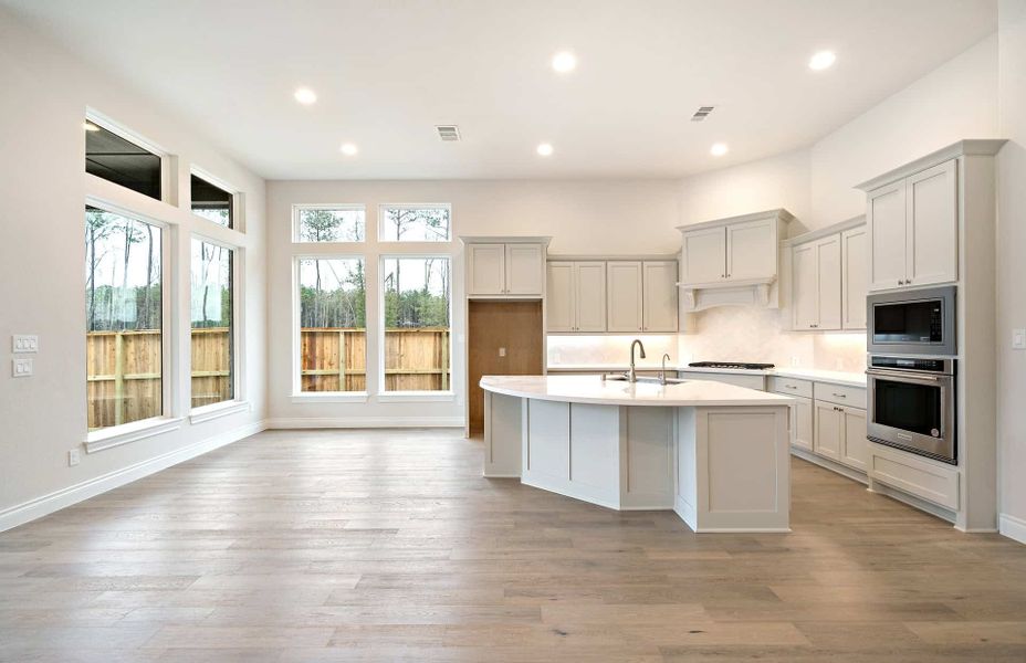 Representative furnished interior of a home built from the 2349 by Ravenna Homes in The Highlands 55′, Porter (Image 11). Representative furnished interior of a home built from the 2349 by Ravenna Homes in The Highlands 55′, Porter (Image 11).