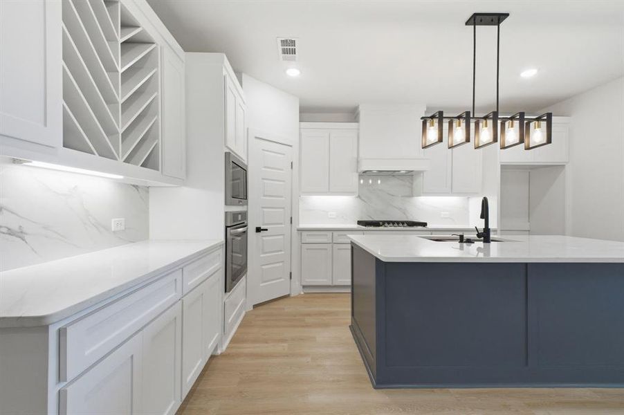 Furnished interior view inside a new home in , Denison (Image 12).